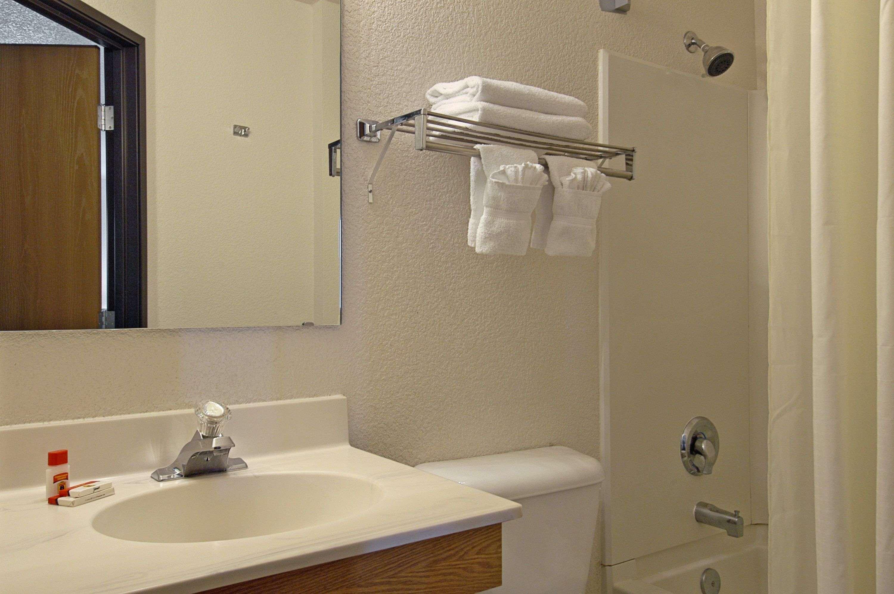 Super 8 By Wyndham The Dalles Or Exterior foto