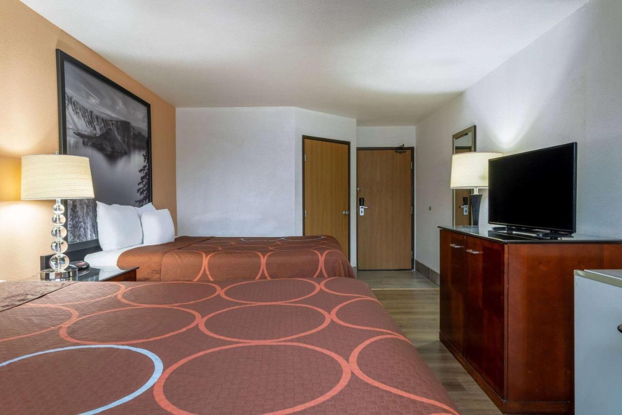 Super 8 By Wyndham The Dalles Or Exterior foto