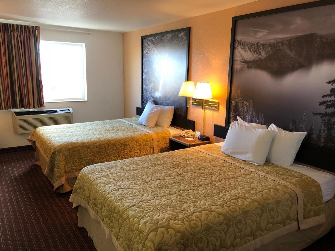 Super 8 By Wyndham The Dalles Or Exterior foto
